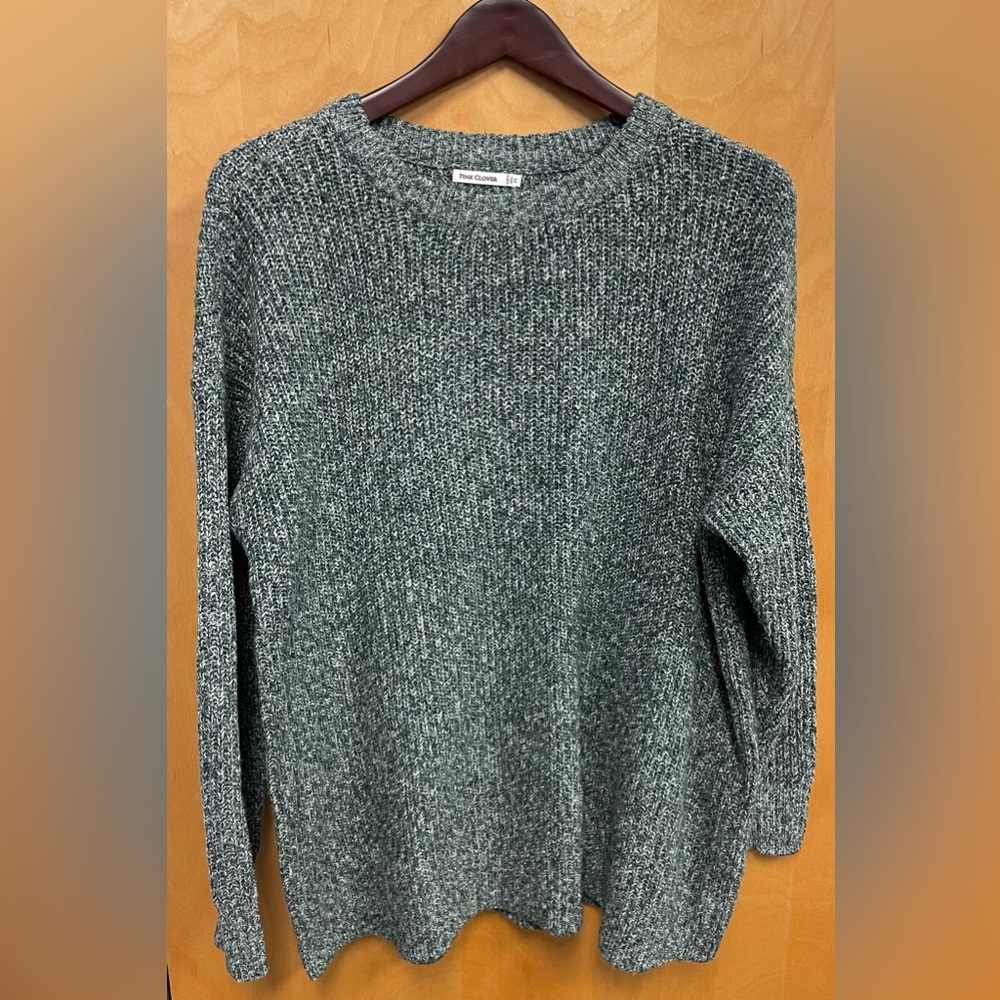 Pink Clover, Fifer Long Sleeve Sweater, color green, size 2X. Stitch Fix.